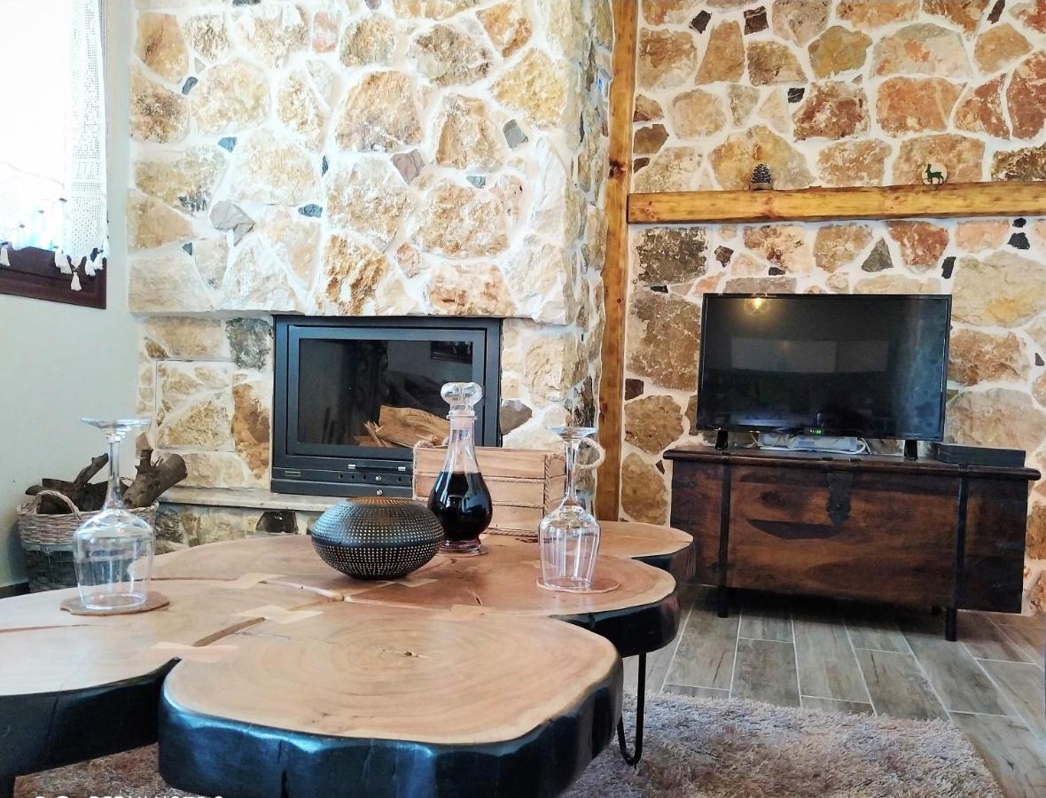 Rustic House Apartman Émbonasz Kültér fotó