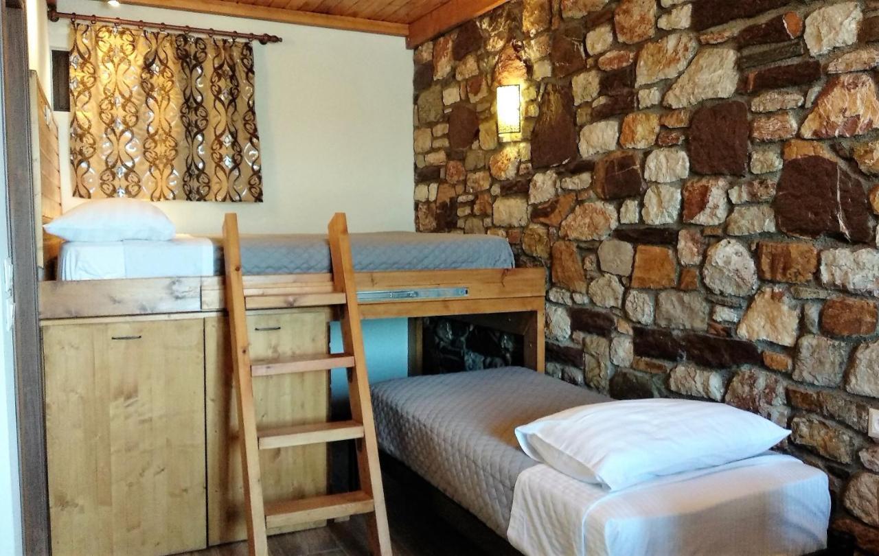 Rustic House Apartman Émbonasz Kültér fotó