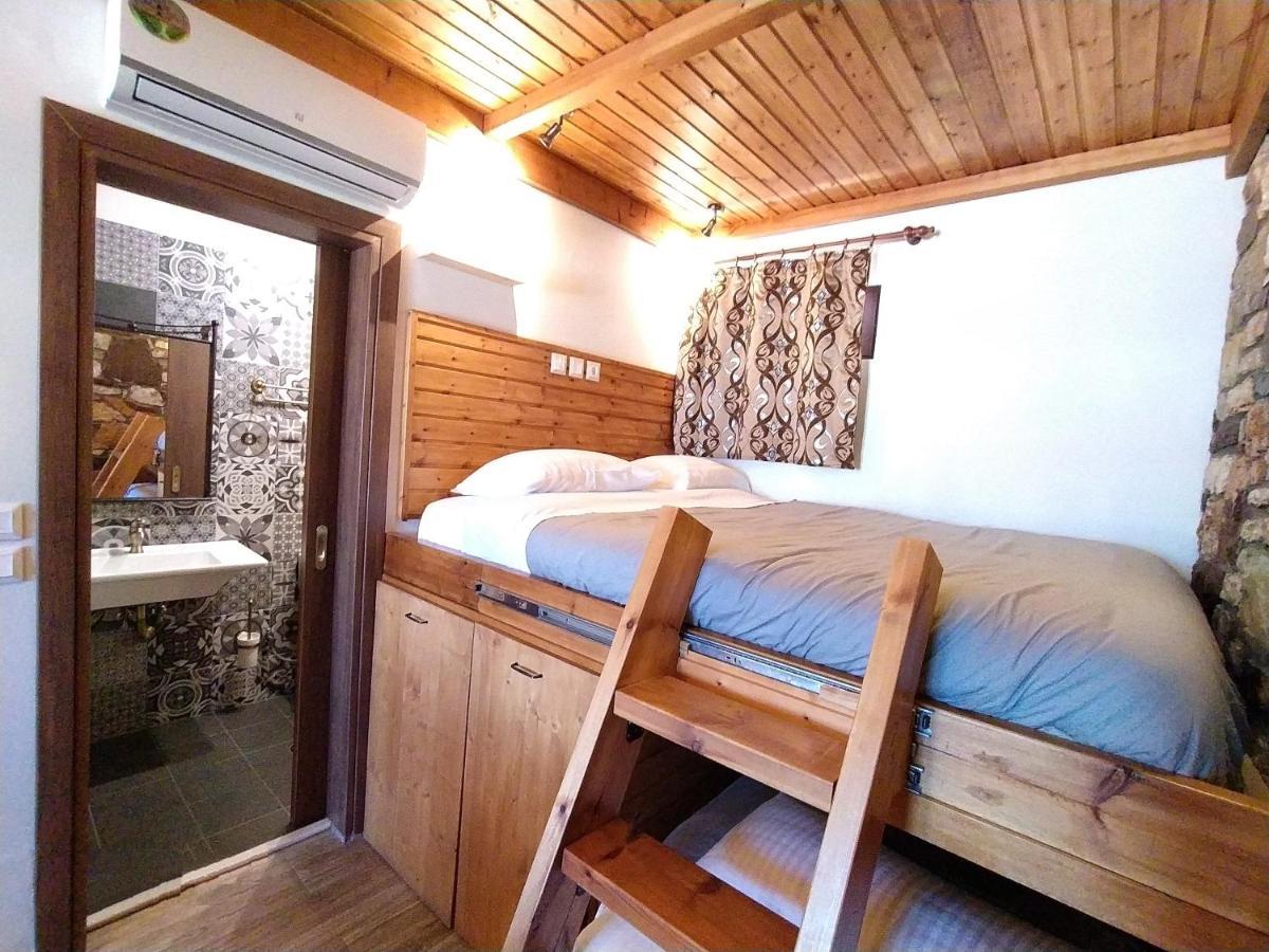 Rustic House Apartman Émbonasz Kültér fotó
