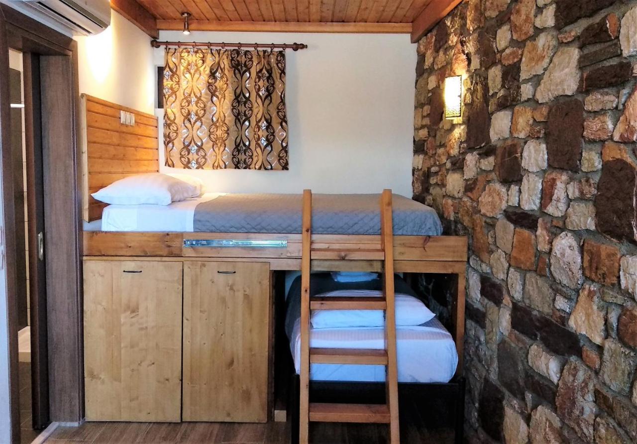 Rustic House Apartman Émbonasz Kültér fotó